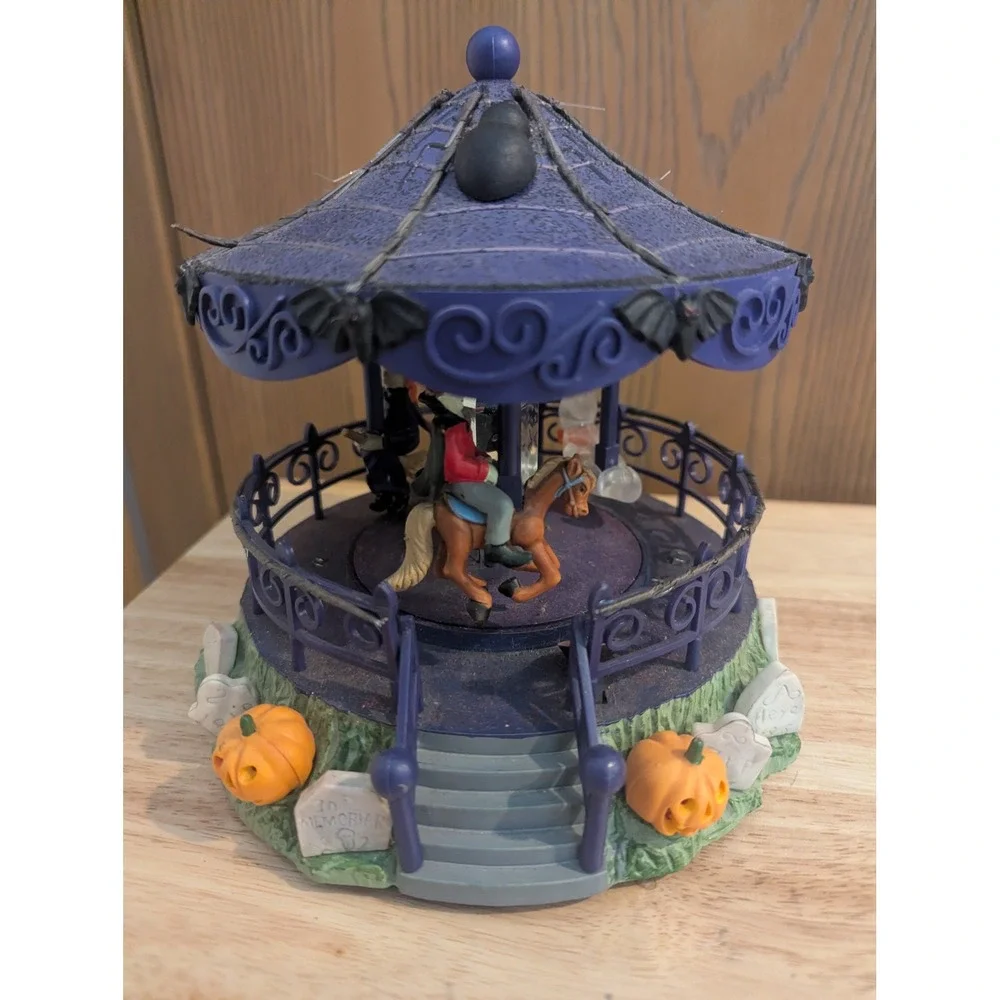 Halloween Musical Fiber Optic Carousel Graveyard Vampire Witch Ghost Decor 2008
